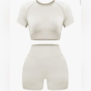 Seamless Ribbed Crop Top & High-Waist Leggings Set - Cream Never worn